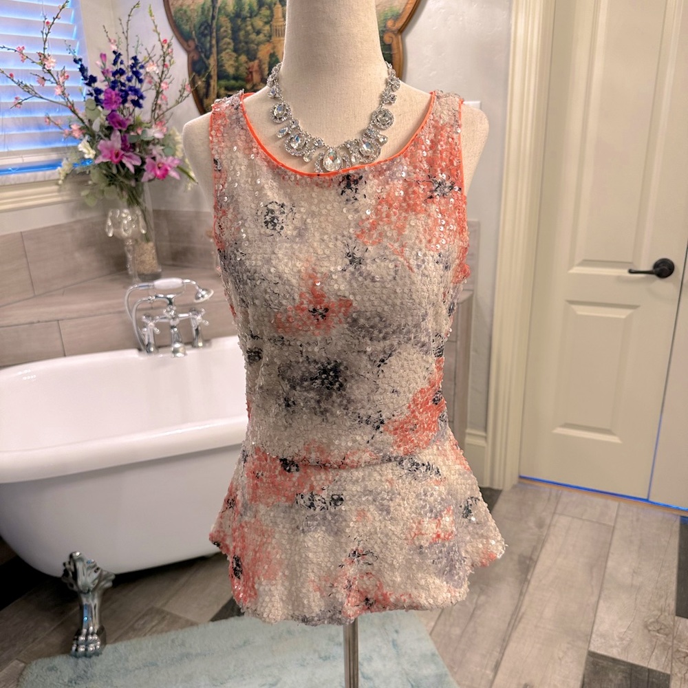 Like New Banana Republic Coral Ivory and Black Sequin Spring Summer top
